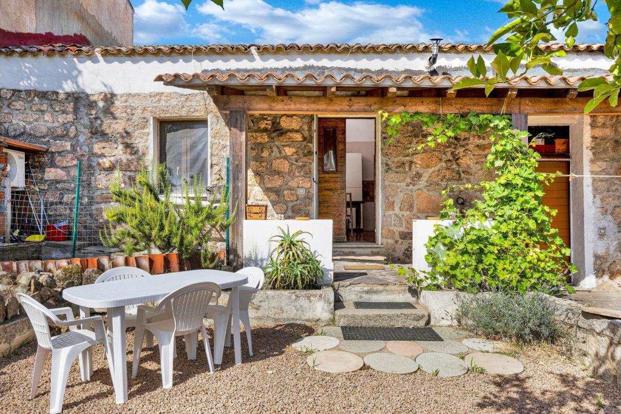 Casettina Loiri Porto San Paolo Exterior foto